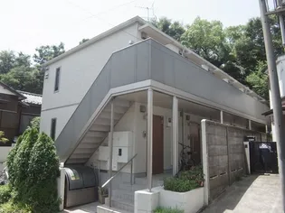 シャーメゾン三軒茶屋【1階】の外観