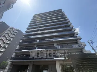 大阪府大阪市北区中津7【マンション】の外観