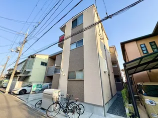 F asecia Dione【1階】の外観