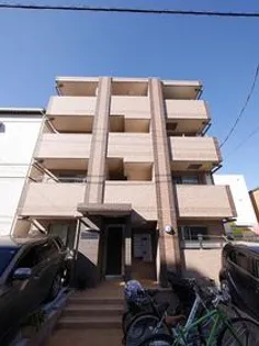カーサ アルドーレ【3階】の外観