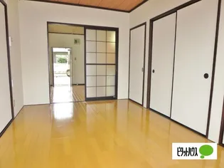 パールハイツ【1階】の居間