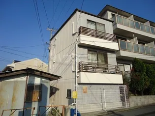 プペハイツ中山【3階】の外観