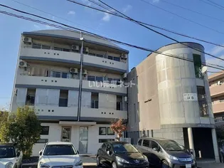 アミューズコート【3階】の外観