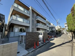 グランウェーブ湘南【1階】の外観