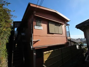 ダイヤハウス【2階】の外観