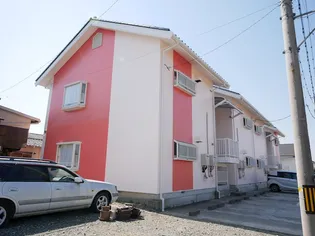 クイーンズコートの画像