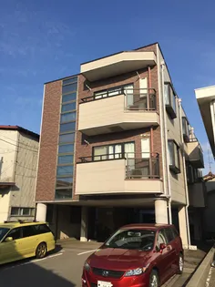 シャインパレスの画像