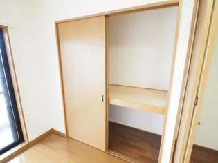 プレステージ脇町【3階】の内装