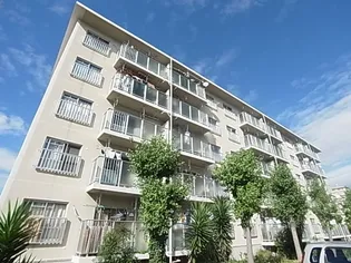 兵庫県神戸市垂水区青山台4【マンション】の外観