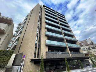 ドゥーエ早稲田【10階】の外観