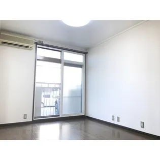 シティハイムベルフィスII【1階】の居間