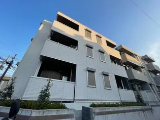 POLYKATOIKIA Nの画像