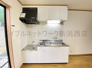 JOYPLACE青山3のキッチン