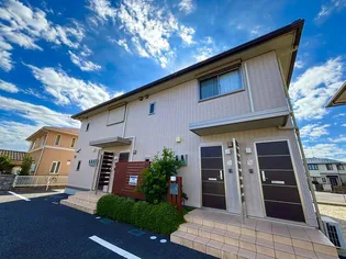 ルミエール B【1階】の外観