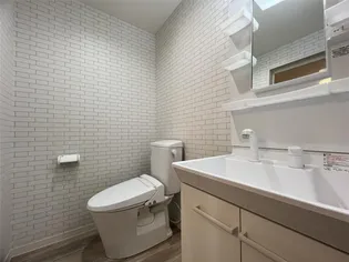 アヴェンタドール【3階】の内装