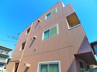 メゾン ベルファム【3階】の外観