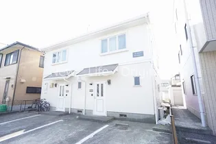 神奈川県伊勢原市東成瀬【一戸建】の外観