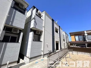 宮城県仙台市若林区三百人町【アパート】の外観