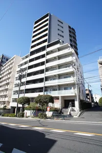 プライムメゾン市谷山伏町【1階】の外観
