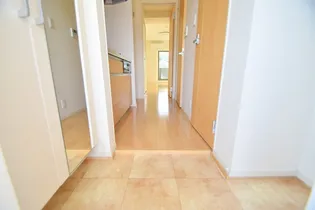 リバーサイド蛍【3階】の玄関