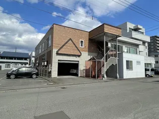 フィメイル116【2階】の外観