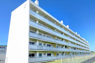 青森県八戸市岬台4【マンション】の外観