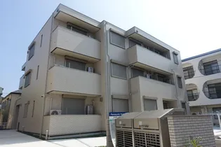 東京都日野市多摩平6【マンション】の外観