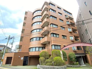 ライオンズマンション支倉【2階】の外観