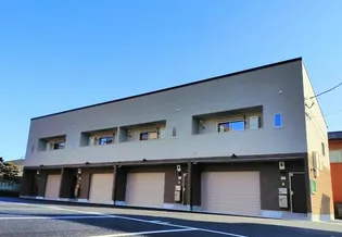 ガレージハウスMEIWA【2階】の外観