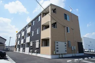 マルベリー【2階】の外観