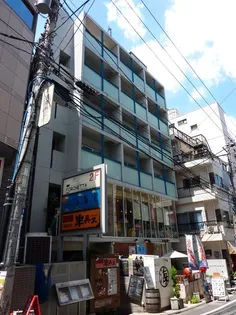 ヴィラオートヴァーグ【3階】の外観