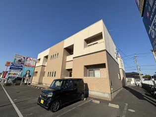 TRAVIESO【1階】の外観
