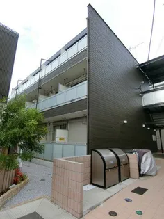 埼玉県坂戸市関間4【マンション】の外観