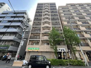 東京都新宿区山吹町【マンション】の外観