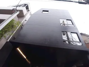 エリアーナ西新宿【3階】の外観