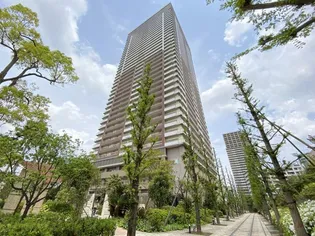 ロイヤルパークスタワー南千住【13階】の外観