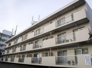 サンプラザ子平町【3階】の外観