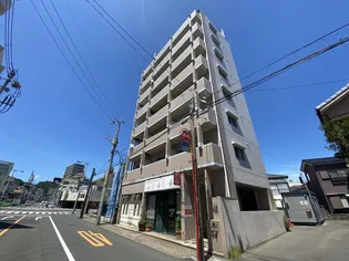 エミール上本町【5階】の外観