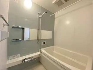 Arc-en-ciel A&E【3階】の風呂