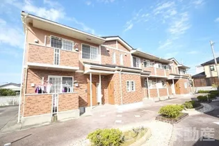 徳島県小松島市日開野町字行地【アパート】の外観