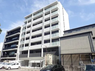 ジュネス四日市【6階】の外観