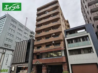 アメニティー泉【2階】の外観