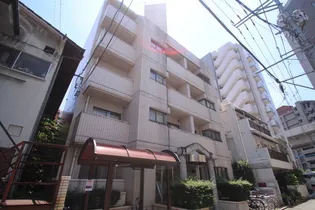 メゾン・ド・ヴィラージュ【2階】の外観