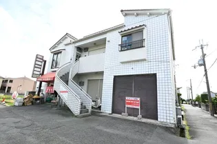 リバーサイド100【2階】の外観