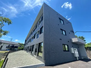 adatto【2階】の外観