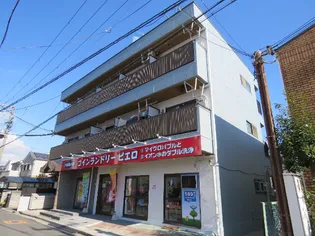 プラットホーム七道【3階】の外観