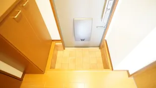 コーポ春奈I【2階】の玄関