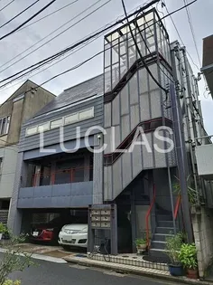 シャトウ中野【2階】の外観