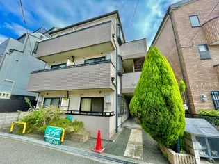 アベニュ-マンション【1階】の外観