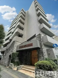 東京都世田谷区駒沢4【マンション】の外観